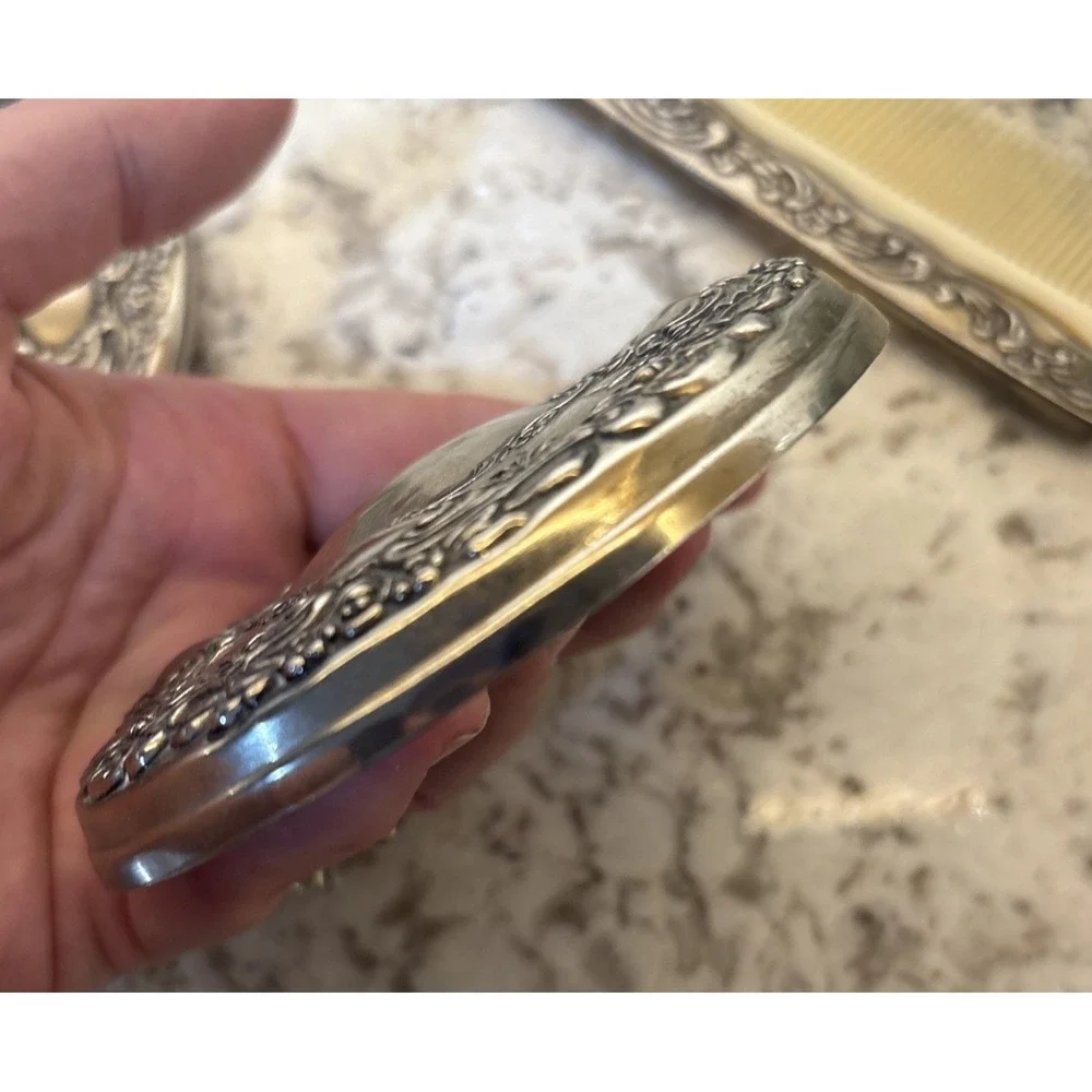 VTG Silver Plate Vanity Mirror Set Hand Mirror Round Mirror Comb Ornate Floral